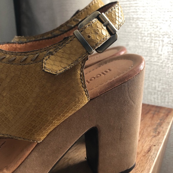 Platform Shoes - Picture 6 of 8